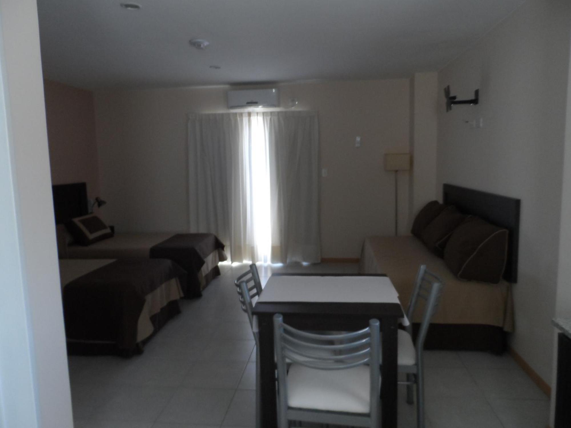 Apart Hotel Granada Neuquén Zimmer foto